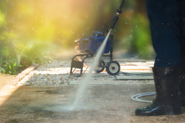 Best Fence Cleaning  in Kensington, CT